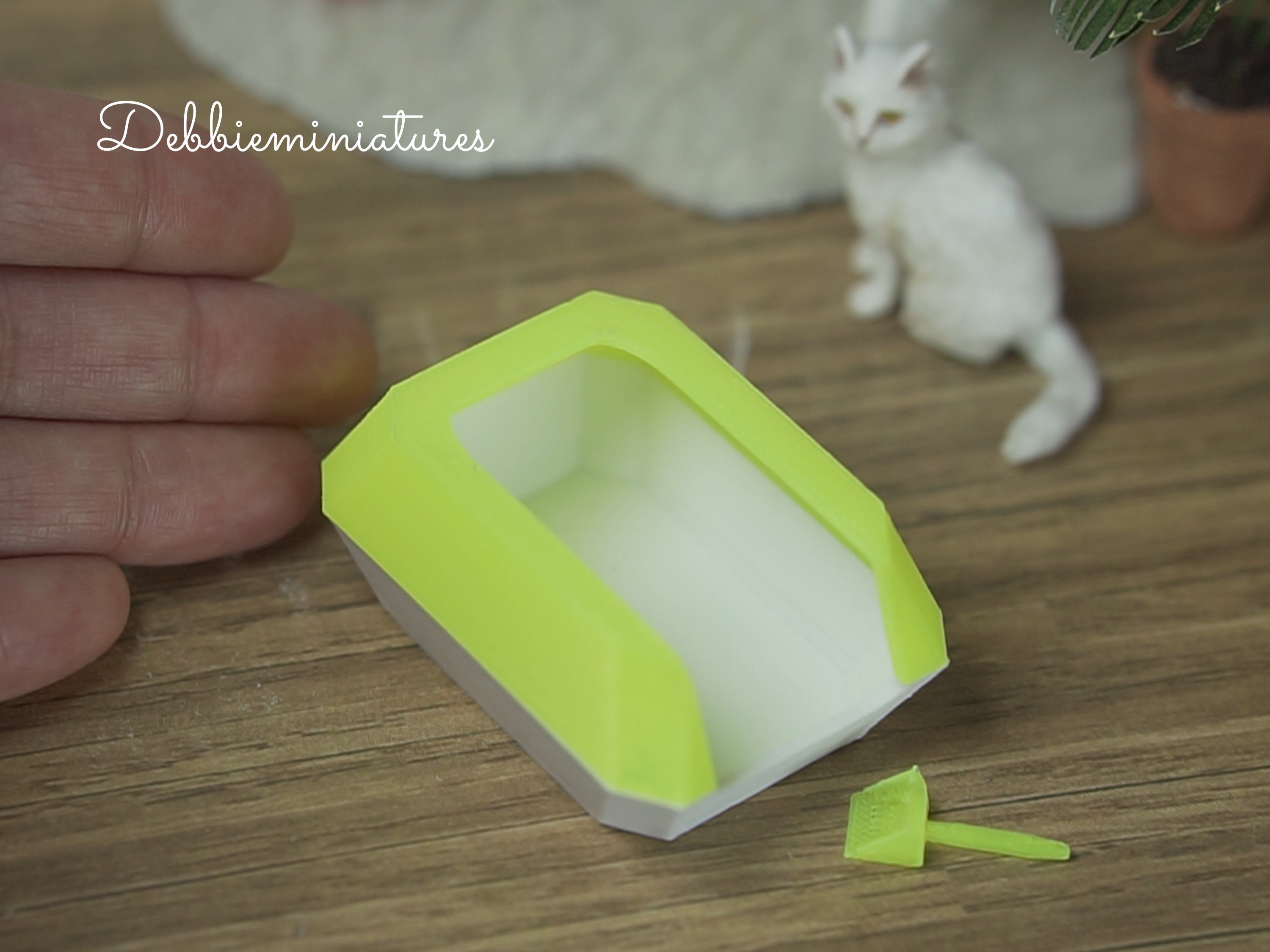 Dollhouse Miniature 1:12th Scale Cat Animal Pet Litter Tray - Etsy