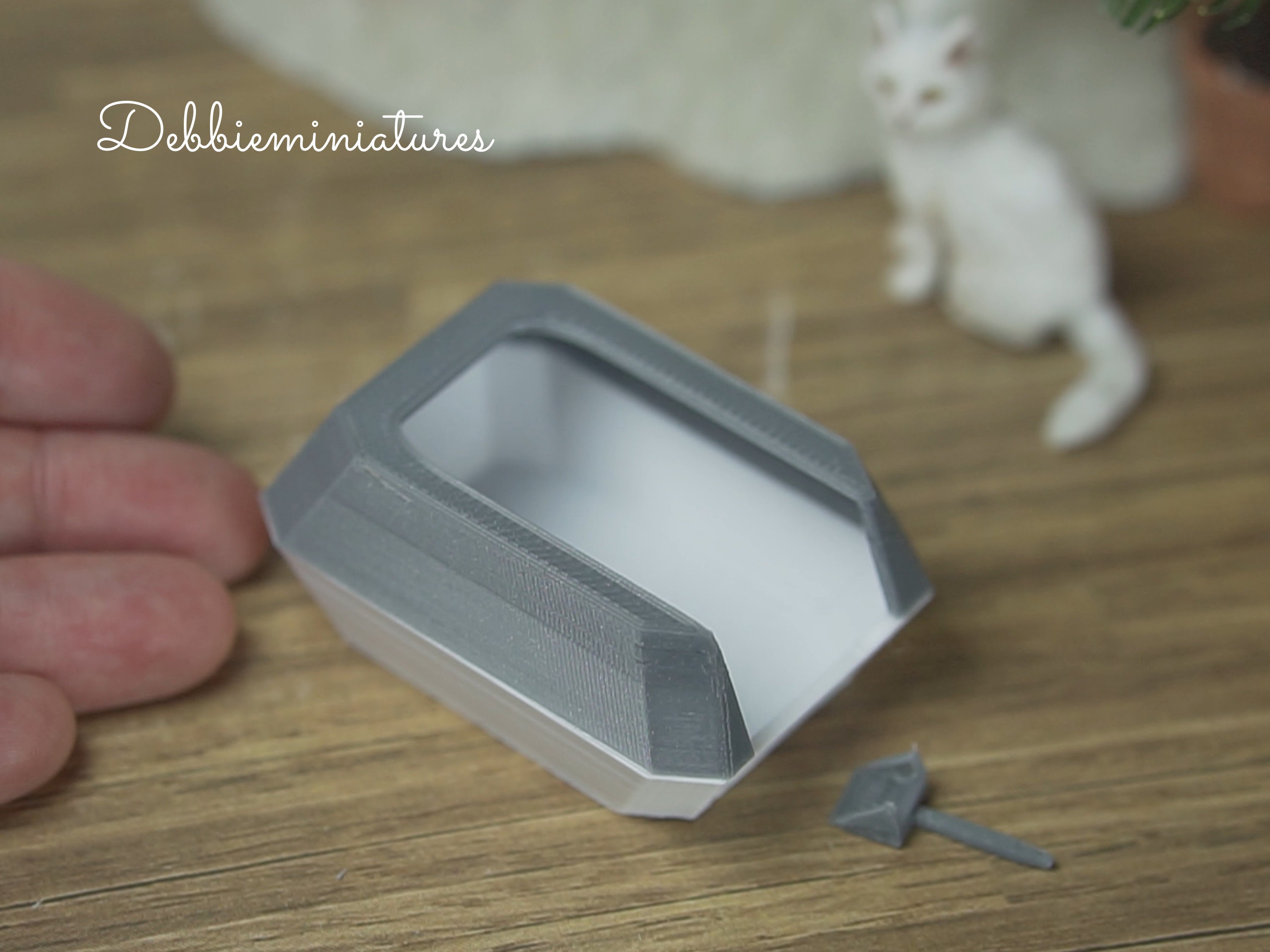 Dollhouse Miniature 1:12th Scale Cat Animal Pet Litter Tray - Etsy
