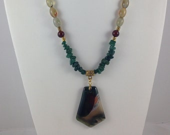 Handgemachte Shades of Agate ~ Halskette Ohrringe Set
