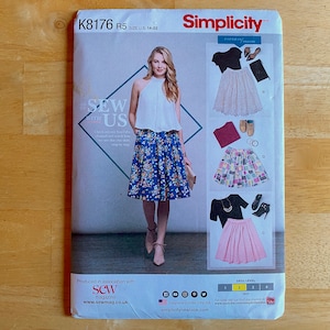 Einfachheits-Schnittmuster - Rock - 4 Designs - 10 Größen - 4 - 22 / Taille 56 - 94 cm - Muster Nr. K8176 - Ungeschnitten