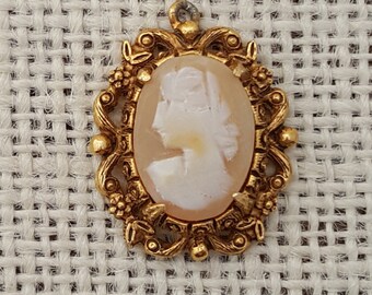Florenza Carved Shell Cameo Pendant in 24k Plated Setting