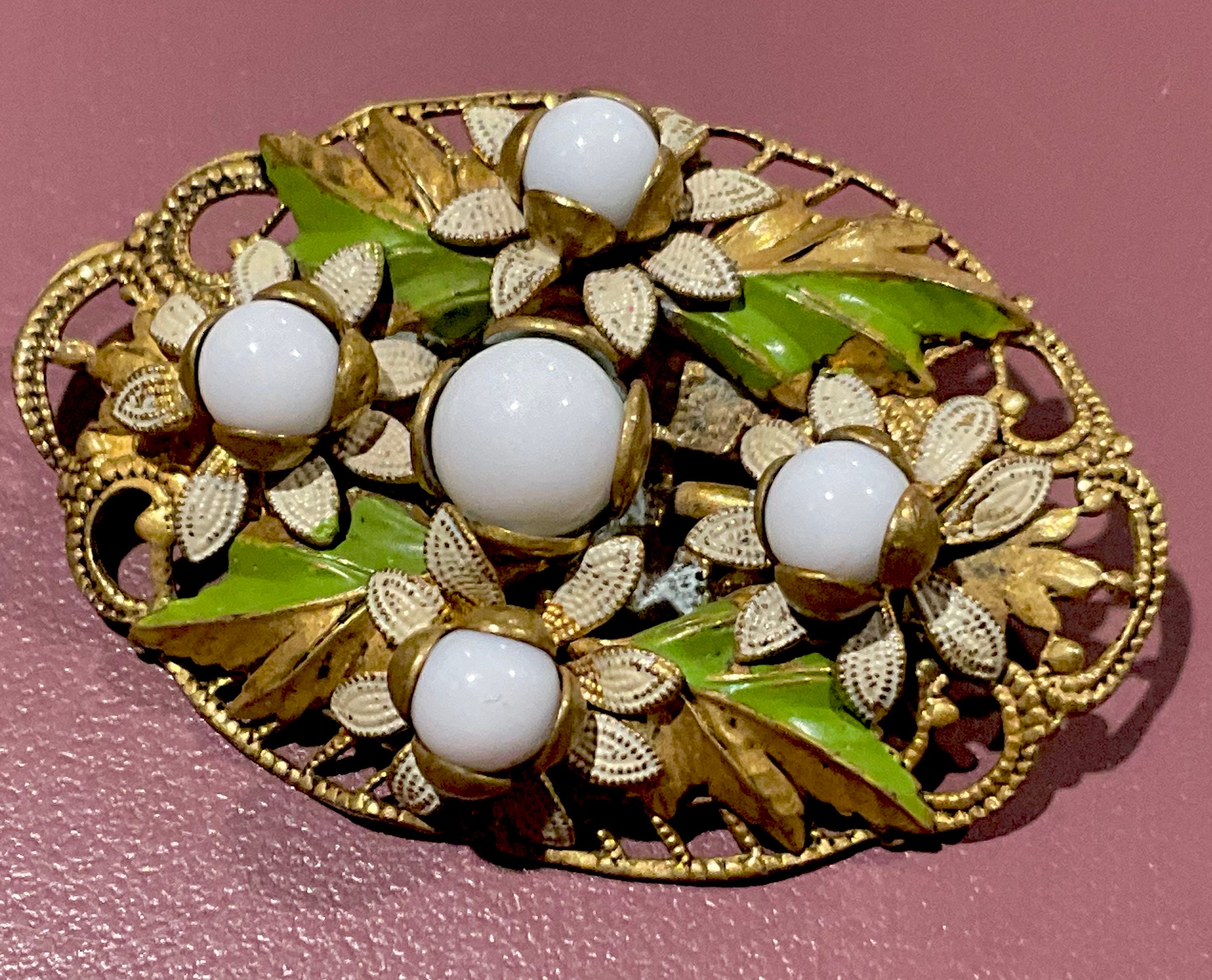 Czechoslovakia brooch - Etsy 日本