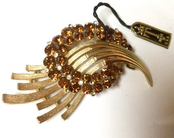 Vintage Crown Trifari Brooch Original Hang Tag Amber Rhinestones Gold Tone