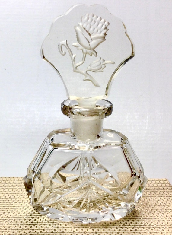 Made in Czechoslovakia Art Deco Perfume Bottle Da… - image 2