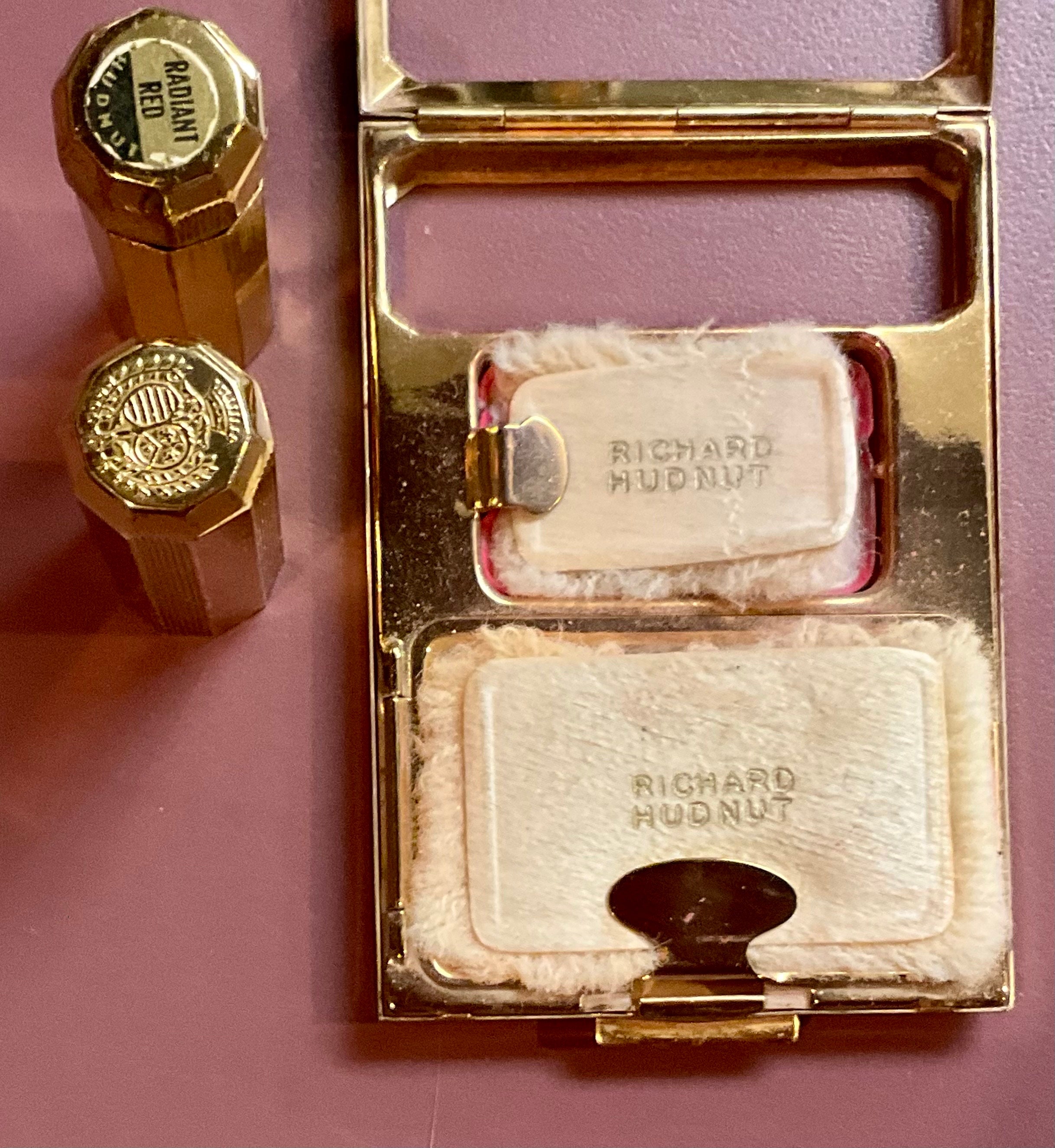 アメリカンヴィンテージ Richard Hudnut パウダーコンパクト