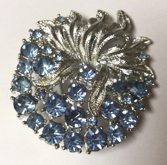 Coro Brooch Blue Rhinestone Figural Fruit Vintage… - image 2