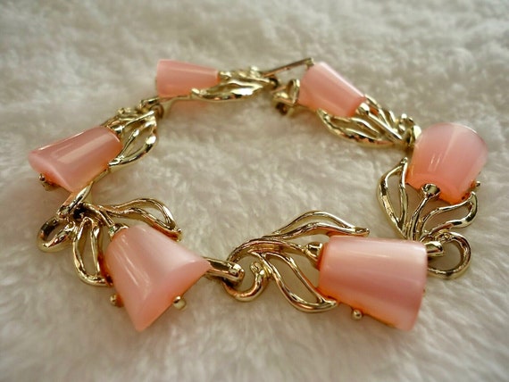 Vintage Thermoset Pink Moon Glow Necklace Bracele… - image 3