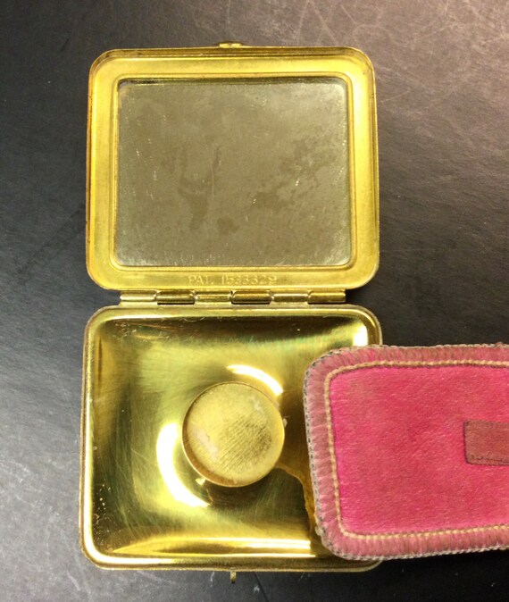 Tiny Vintage Melloglo Powder Compact Original Puf… - image 4