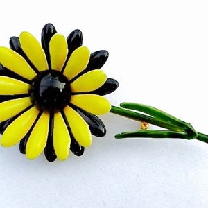 Vintage Signed Original by Robert Daisy Flower Pin Brooch Yellow Black Petals