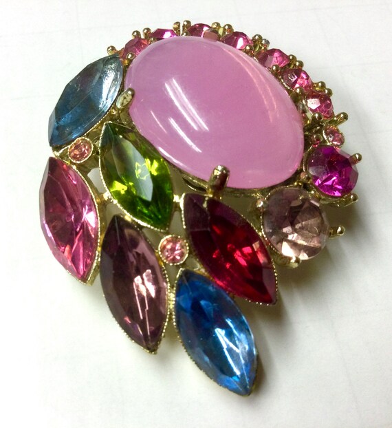 Vintage Large Pastel Juliana Brooch Pink Rhineston