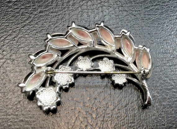 Vintage Pink Thermoset and Enamel Flower Brooch - image 7