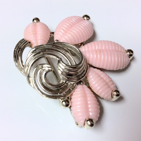 Marboux Brooch Pin Pink RibbedThermoset Pieces Si… - image 5