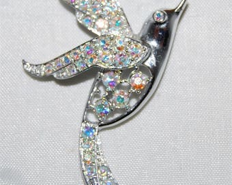 Sarah Coventry BIRD OF PARADISE Silver Tone Aurora Borealis Rhinestone Pin Brooch