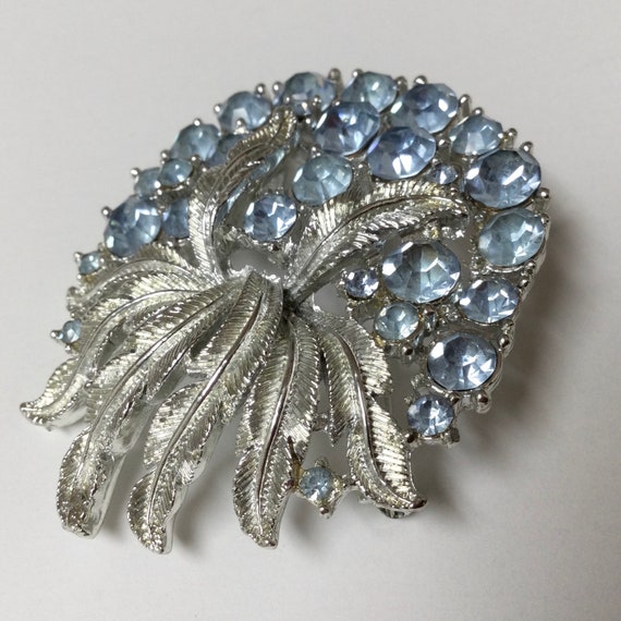 Coro Brooch Blue Rhinestone Figural Fruit Vintage… - image 4