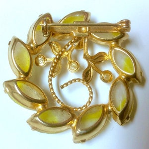 Vintage Marboux Molded Thermoset Lucite Prong Set Cabochons Yellow to White Brooch Pin Faux Pearls image 5