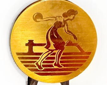 Scarce Vintage Powder Compact Woman Bowling Sports Gold Tone MCM