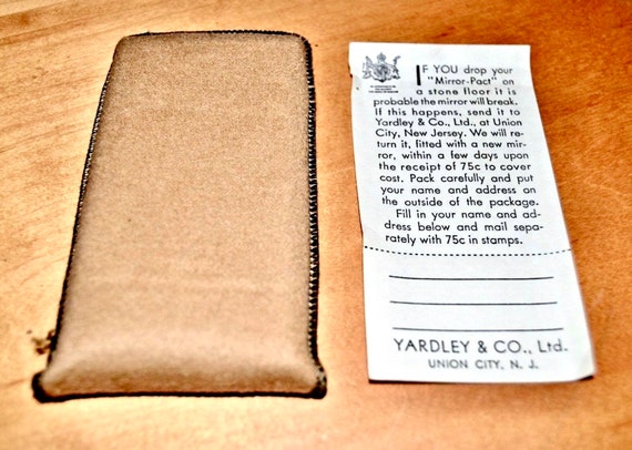 Unused Vintage Yardley of London Mirror Pact Comb… - image 7