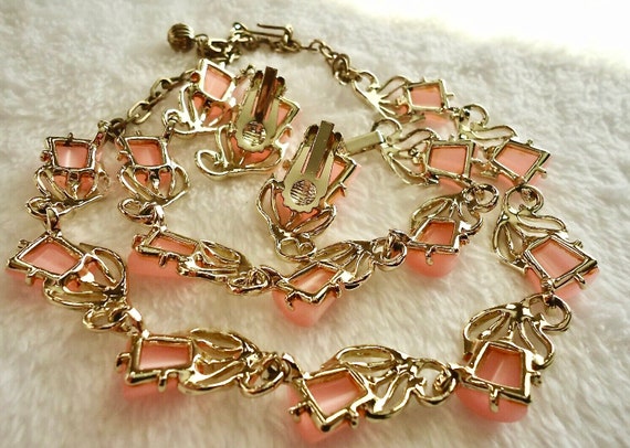 Vintage Thermoset Pink Moon Glow Necklace Bracele… - image 6