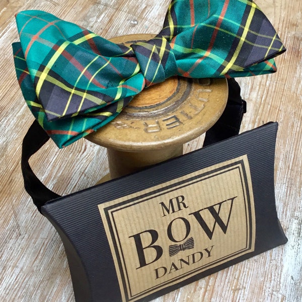Baillie Modern Tartan Bow Tie main image 1