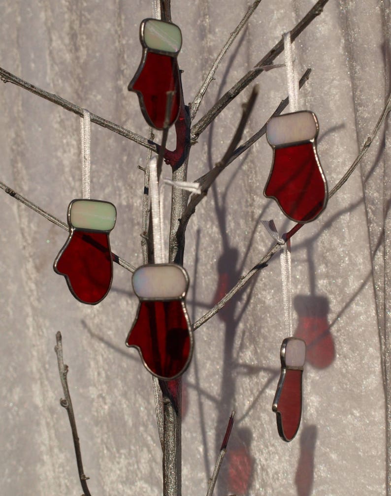 mitten tree decoration, mitten ornaments, christmas ornament, mitten ornament, christmas ornament, glass bauble, christmas decoration image 4