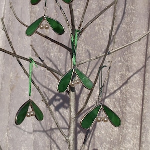 Mistletoe tree ornament, stained glass mistletoe, mistletoe christmas decoration, mistletoe tree decoration, Swarovski Glass pearl berries image 6