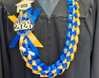 High School/ College Graduation Lei with personalized name & school colors #093