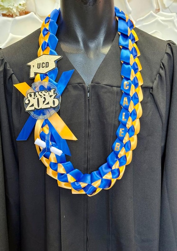 High School/ College Graduation Lei with personalized name & school colors #093