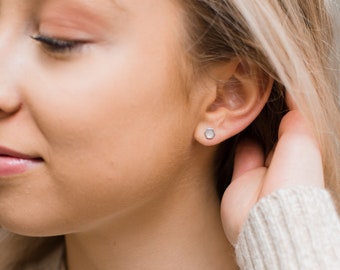 Hexagon Earrings Studs Minimalist Stud Earrings Rose Quartz Earrings Gemstone Stud Earrings Geometric Stud Earrings Rose Quartz Stud Earring