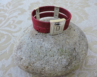 Vegan Portuguese Cork & Silver Bracelet - Best Gifts for Vegans