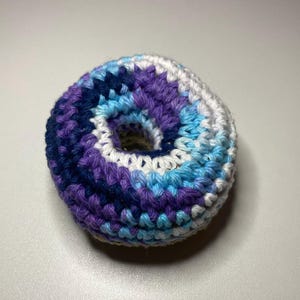 BLUEBERRY Catnip Toy - Donut - Crochet