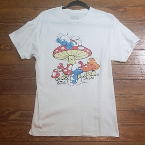 Smurfs Mens size M Medium shirt