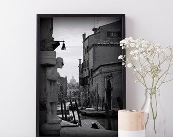 Black and white Venice photography - Venice architecture wall art print - Black white Italy photo print - Architecture art - Il Moro