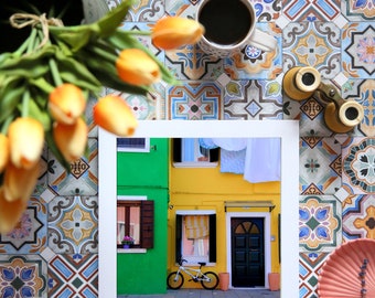 Stampa fotografica di Burano, Italia: arte colorata per la lavanderia, arredamento per lavanderia, poster di Venezia