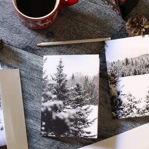 Ensemble de 5 cartes de souhaits - Décor chalet - Cartes de Noël - Paquet cartes 5x7 enveloppes blanches - Photos nature paysages d'hiver