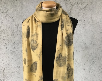 CORNIOLO scarf, merino wool with ECOPRINT print. Unisex