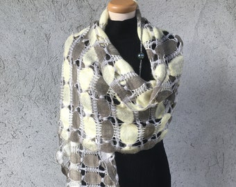 MEDALLIONS stole, extrafine wool and kid mohair, hand weaving