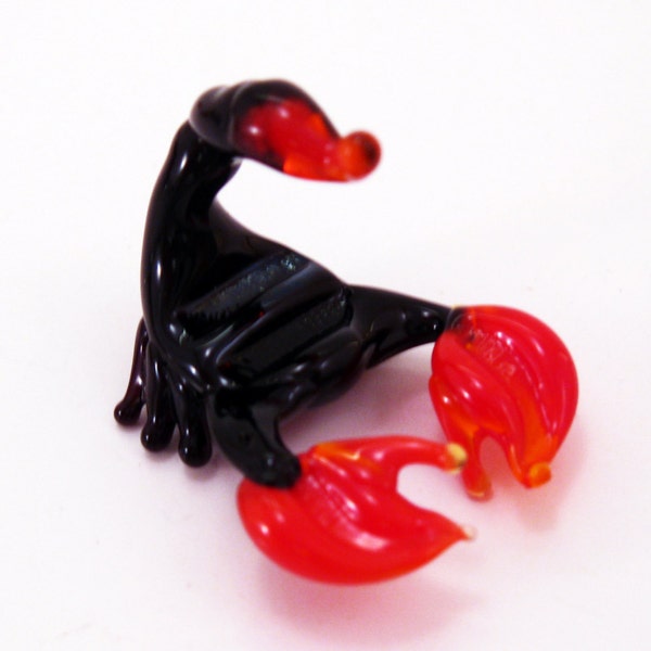 Small Glass Scorpion Animal Figurines Miniature Mini Scorpion Little Glass Animals Murano Gift Blown Sculpture Collectible Artglass Lampwork