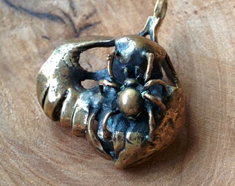 Spider Pendant - Halloween Jewelry -  Steampunk - Black Brass