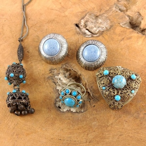 Costume Jewelry set - Faux Tourqoise - Boho - Blue - Necklace - Brooch - Clip on Earrings - Ring