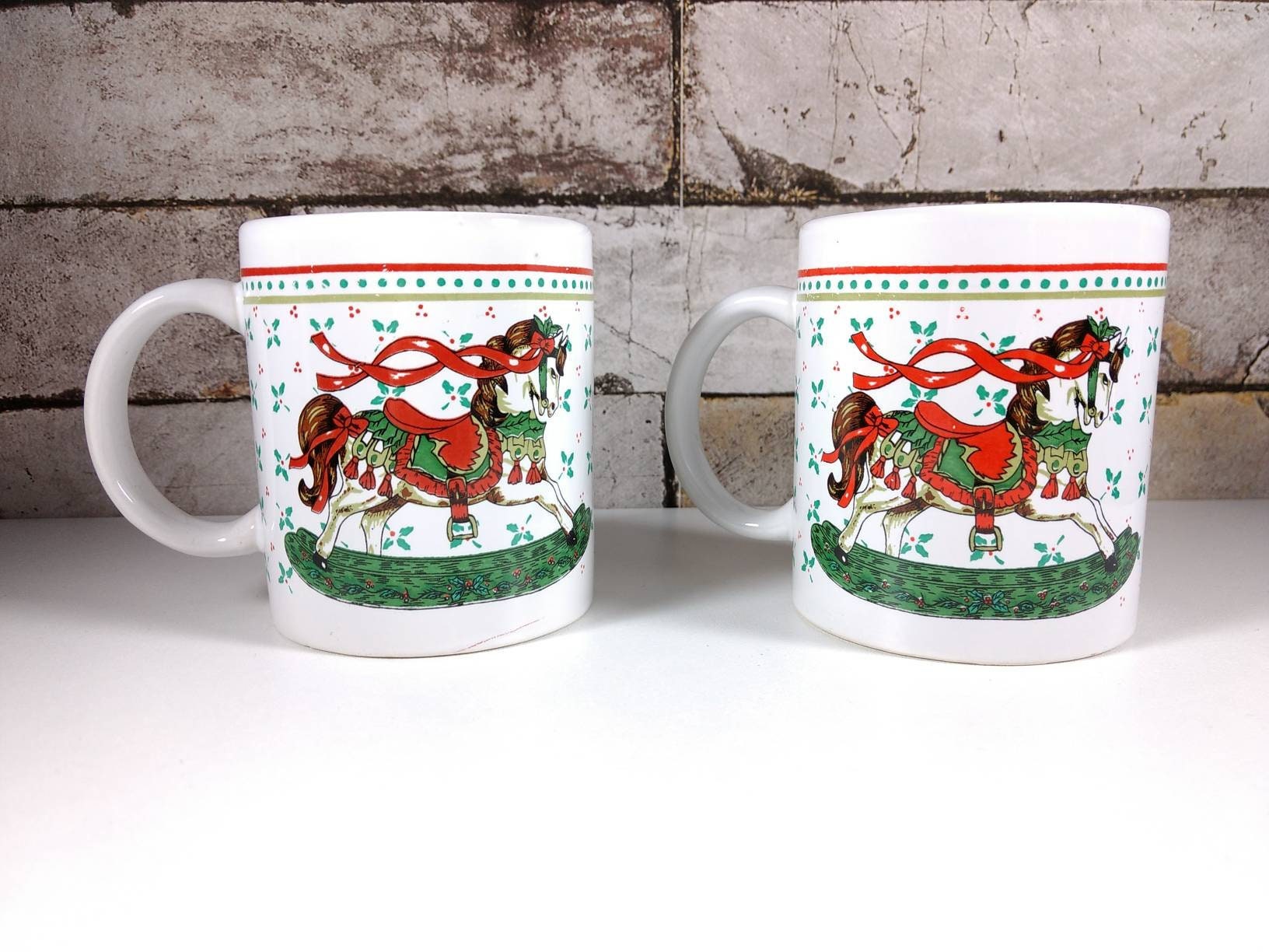 Vintage Horse Christmas Mugs White Horse Red and Green - Etsy