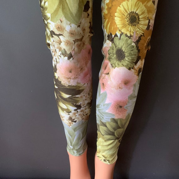 Beautiful Printed Leggings With Large Flowers Made on Italy Soft Microfiber and Lycra Etsy Ireland