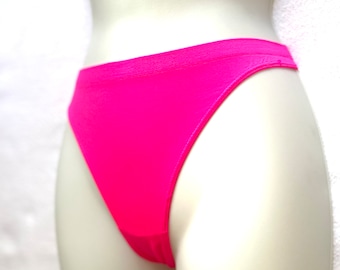 Microfiber Seamless Thong Panties Thong Made in Italy, Hot Pink Color, Size Medium