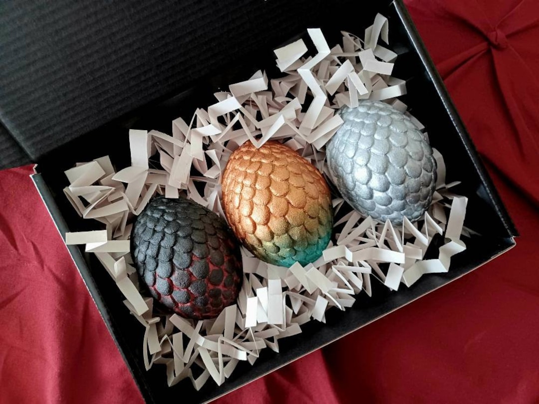 Gift Set of 3 Aegon's Conquest Dragons Inspired Dragon Egg Bath Bombs