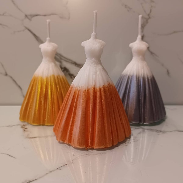 Scented Wedding Dress Candle, wedding candle, dress candle, mannequin candle, wedding party favor, bridesmaid favor