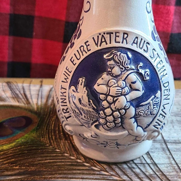 Vintage German Wine Pitcher Jug Salt Glaze Cobalt Blue Stoneware 7 1/2" trinkt wie eure vater aus stein den wein