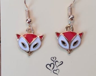 FOX Earrings fish hook dangle style
