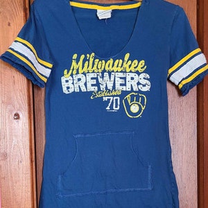 Milwaukee Brewers Ladies Apparel, Ladies Brewers Clothing, Merchandise