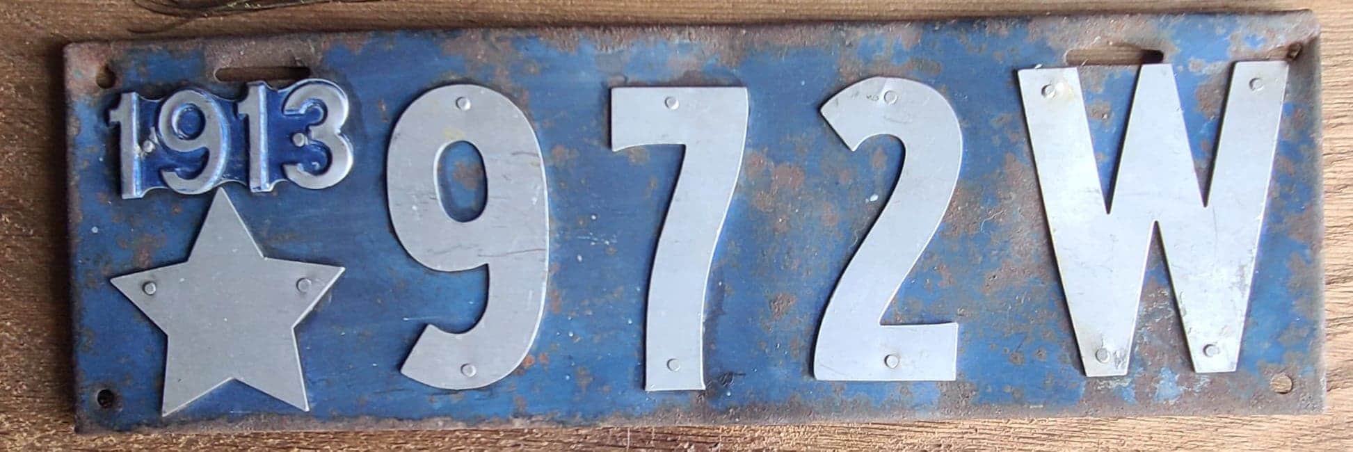 1913 Antique Dealer License Plate Wisconsin With Star RARE Antique