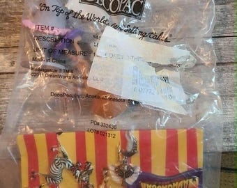 Vintage decopac cake topper Madagascar NIB