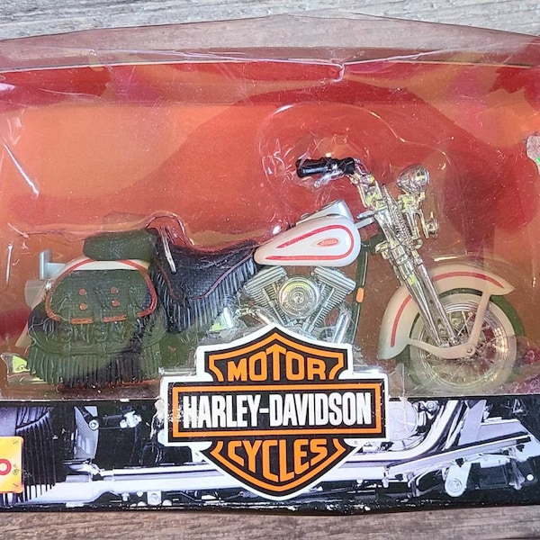 Vintage Harley-Davidson 1:18 scale FLSTS Heritage Springer never opened box not perfect